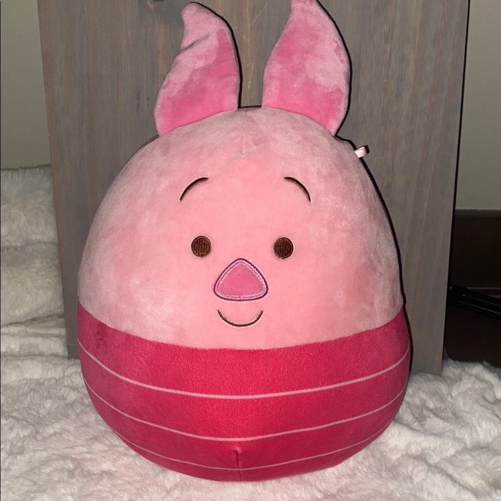 Squishmallow Piglet